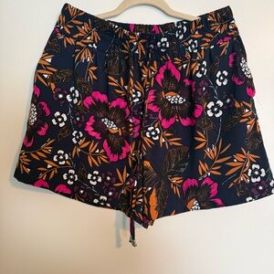 A NEW DAY HIGH WAISTED FLORAL PRINT ELASTIC SHORTS
